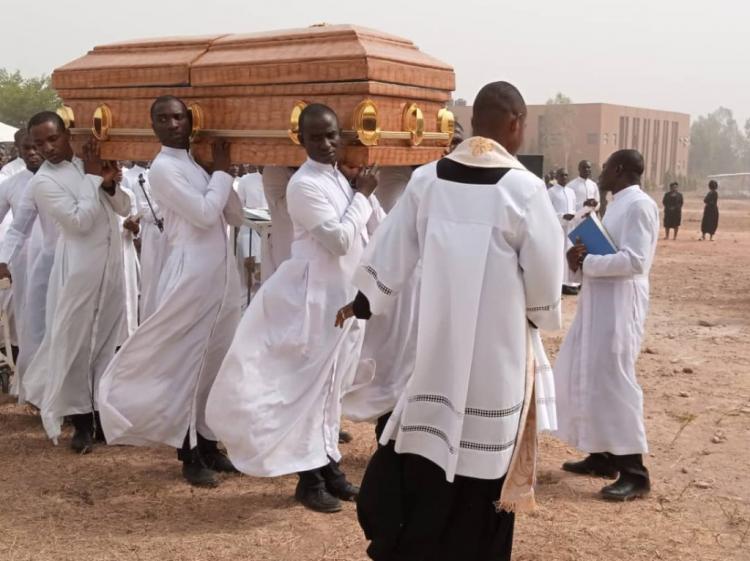 Ser sacerdote, una de las misiones más peligrosas del mundo Ser sacerdote, una de las misiones más peligrosas del mundo