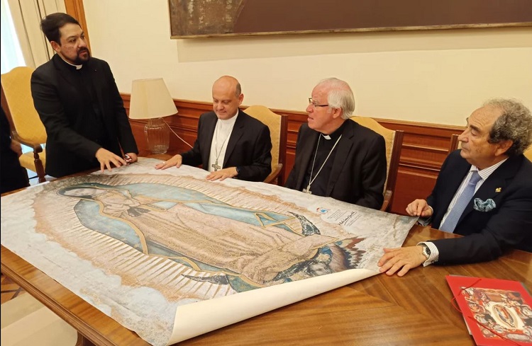 Sevilla: La basílica de la Macarena 'se hermana' con la mexicana de Guadalupe