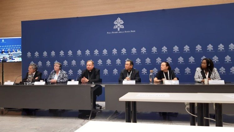Sínodo: la asamblea reafirmó el compromiso de 'evitar el autoritarismo' Sínodo: la asamblea reafirmó el compromiso de 'evitar el autoritarismo'