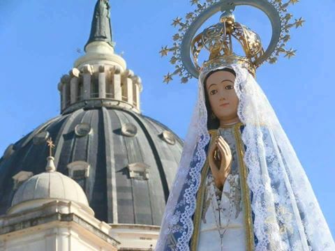 Fiesta de Nuestra Señora de Itatí en el Santuario de la Virgen Fiesta de Nuestra Señora de Itatí en el Santuario de la Virgen