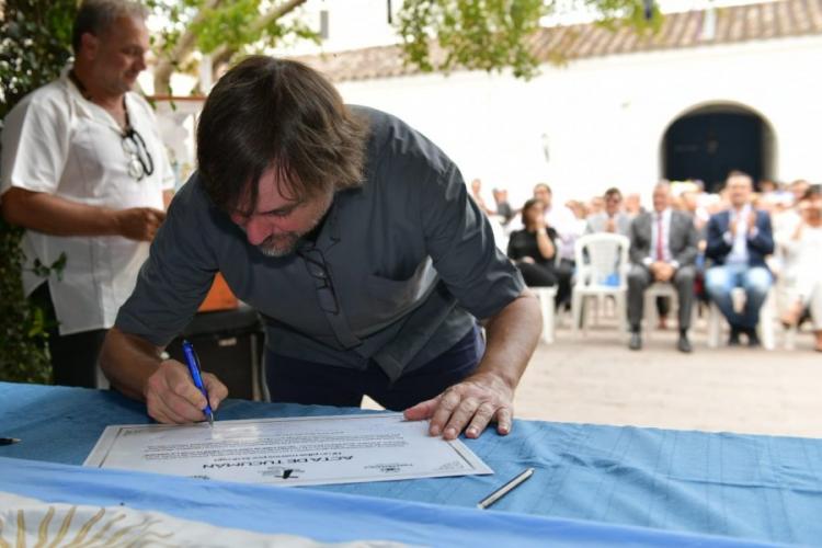 Tucumán adhirió al acta de independencia de los jóvenes respecto de las drogas Tucumán adhirió al acta de independencia de los jóvenes respecto de las drogas