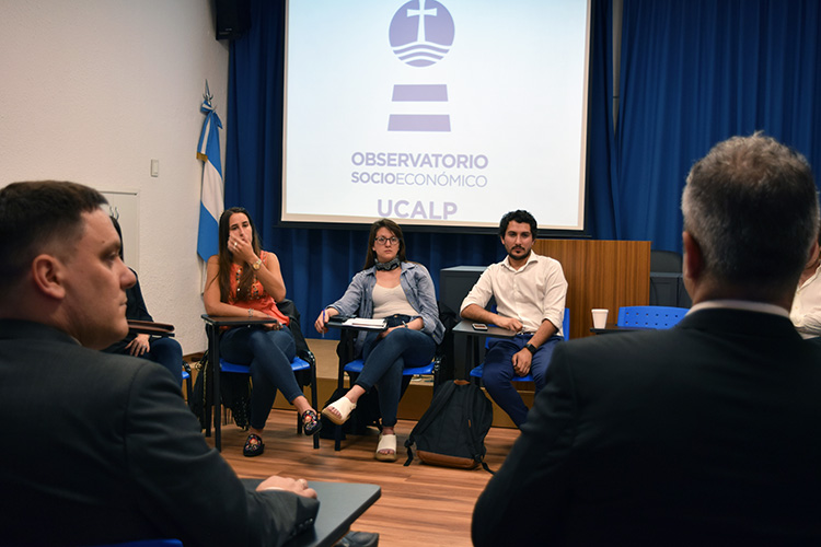 Ucalp: Presentación del Indicador de Integración y Desarrollo para el Gran La Plata Ucalp: Presentación del Indicador de Integración y Desarrollo para el Gran La Plata