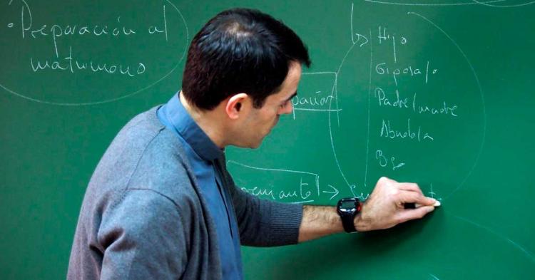 Un llamado a educar con sentido: mensaje del obispo de Bariloche a los docentes