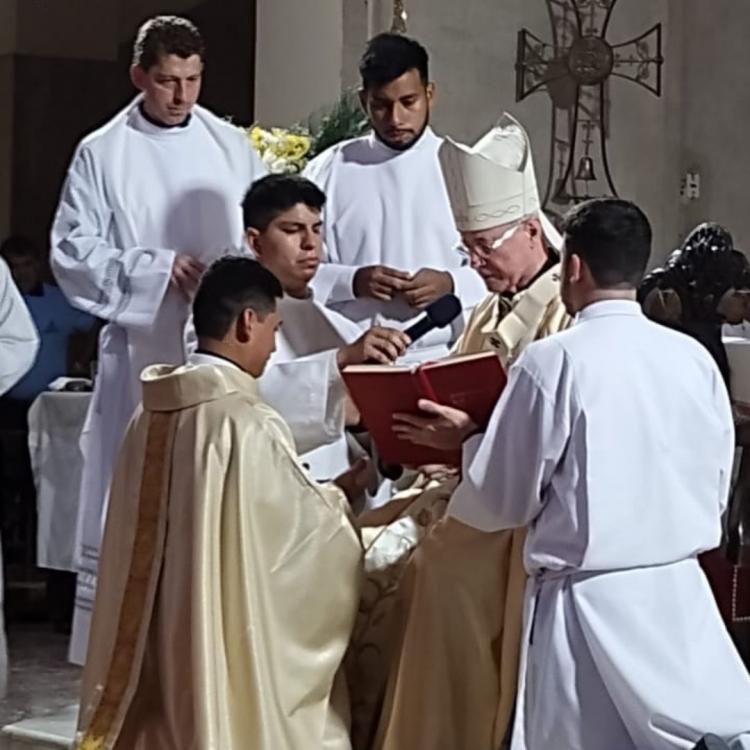 Un seminarista nicaragüense fue ordenado sacerdote para la Iglesia en Corrientes Un seminarista nicaragüense fue ordenado sacerdote para la Iglesia en Corrientes