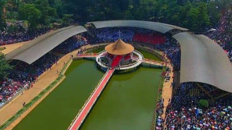 Unos 4 millones de fieles participaron en las celebraciones por los Mártires de Uganda Unos 4 millones de fieles participaron en las celebraciones por los Mártires de Uganda