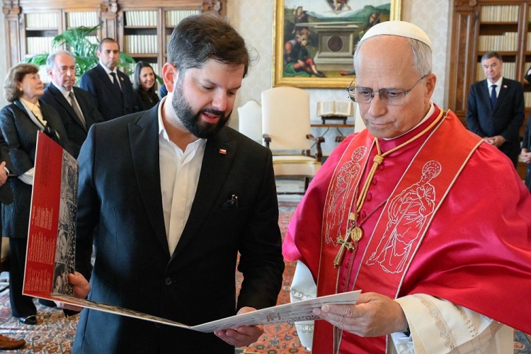 Vaticano: León XIV recibió a los presidentes de Chile y Brasil